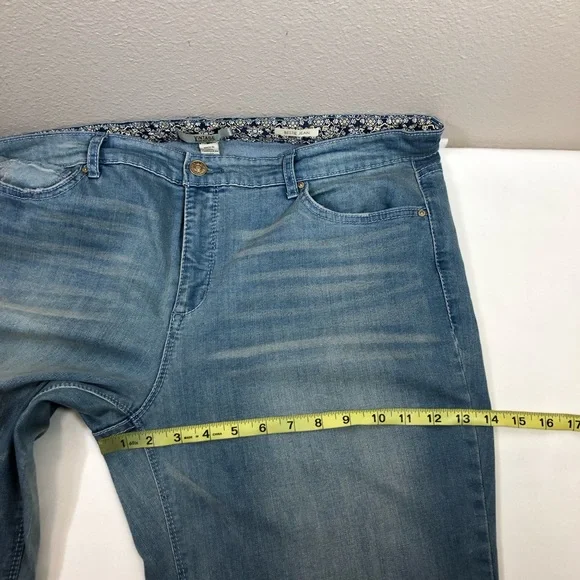 Vintage America Blues Cotton Blend Flowers Patchwork Bestie Blue Jeans 16R/33 - Picture 13 of 16